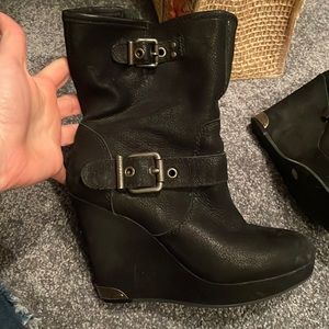 Vince Camuto black wedge boot